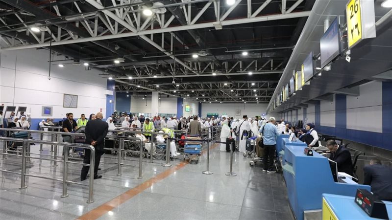 مطار القاهرة 