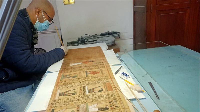 بردية الكاتب أوسر-حات-مس