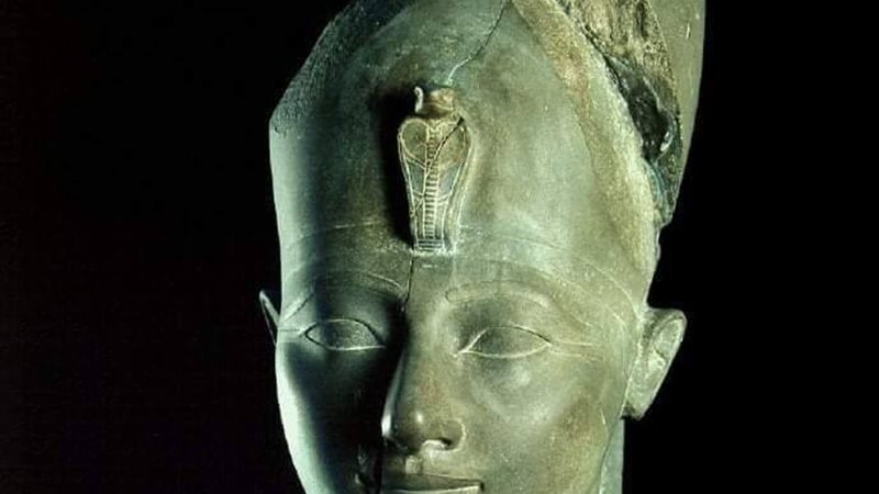 تمثال الملك رمسيس الثالث بالمتحف المصري بالتحرير