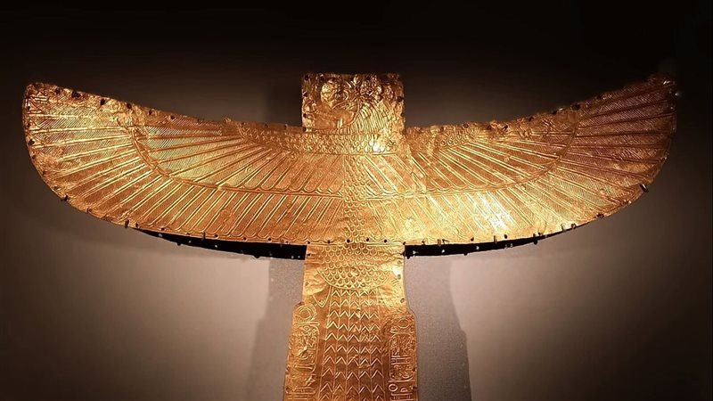 القطعة الأثرية 