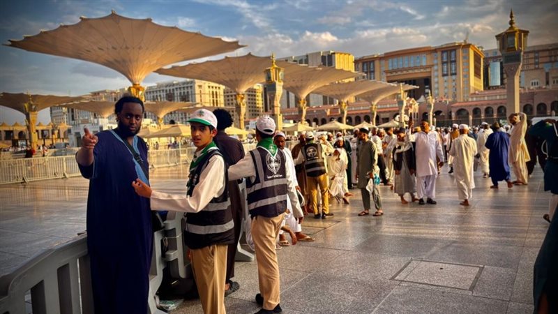 زيارة الروضة الشريفة 