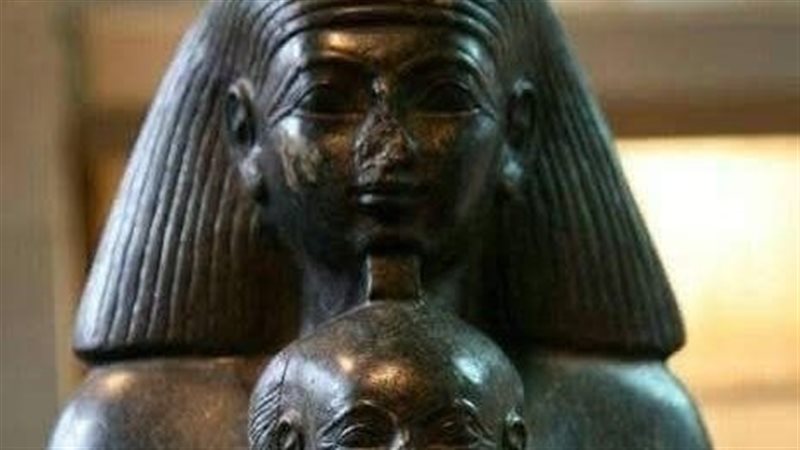 القطعة الأثرية 