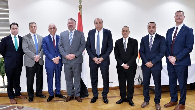 وزير الطيران 