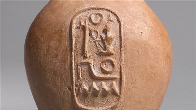 جرة فخارية تحمل اسم رمسيس الثاني تزين متحف ميونخ وتكشف سحر الحضارة المصرية