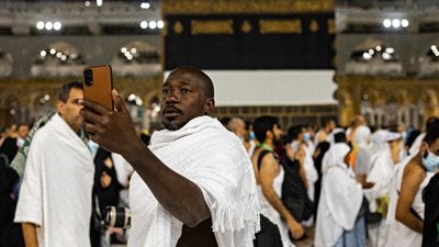 السعودية تمنع التصوير داخل الحرمين الشريفين في موسم الحج 2026