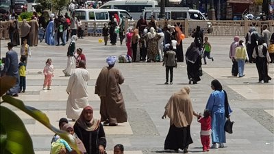 بالصور الأقصر كلها فى ابو الحجاج بتحتفل بأعياد الربيع