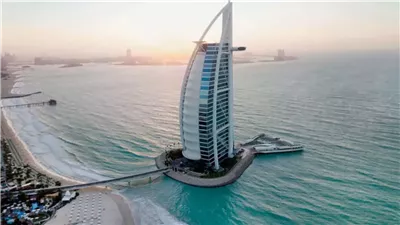 الإمارات تعلن إغلاق أشهر فندق عربي 18 شهرا، تعرف على السبب