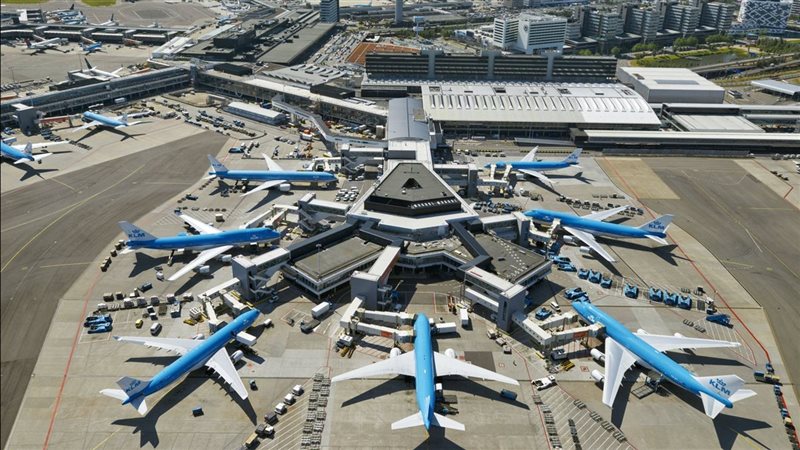 مطار هولندا