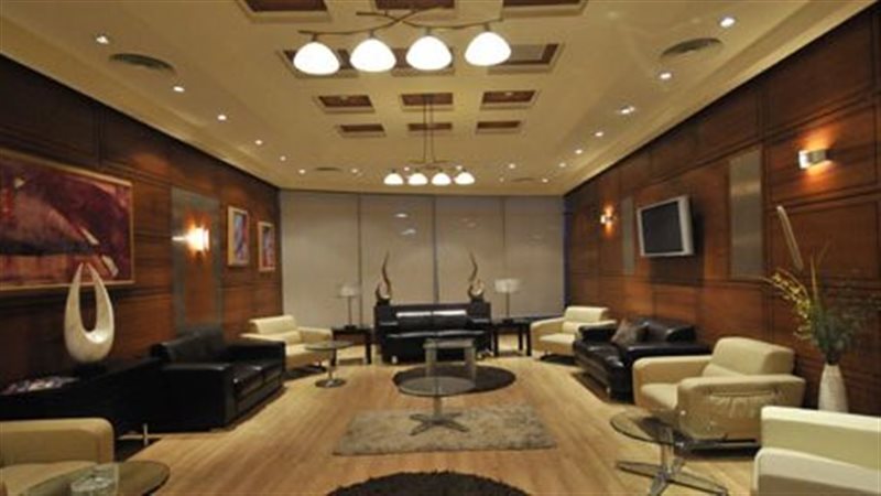 مطار القاهرة 