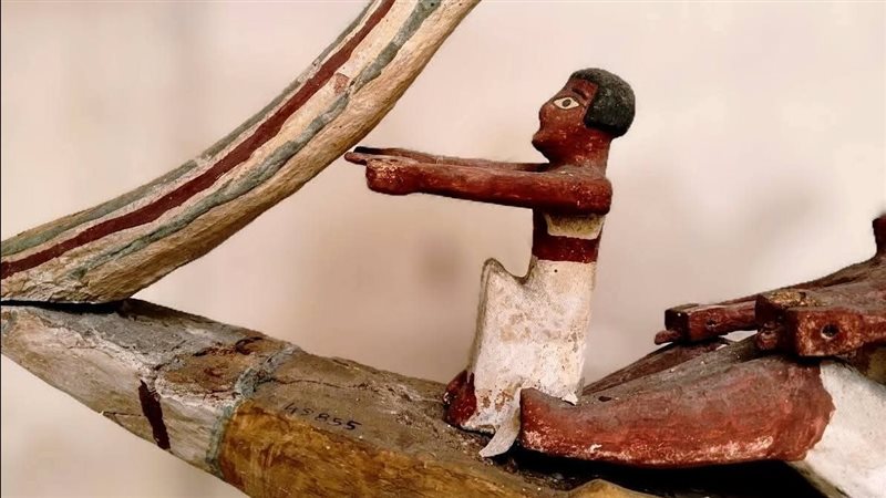 القطعة الأثرية 