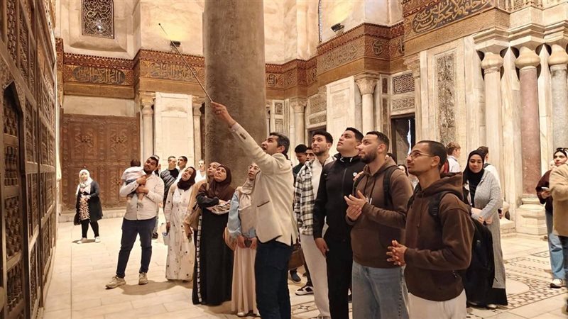 زيارة الطلاب 