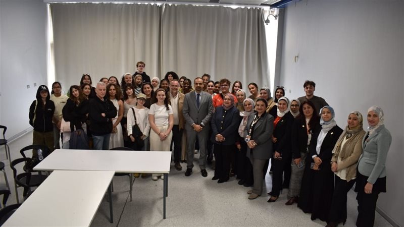 جانب من الاجتماع