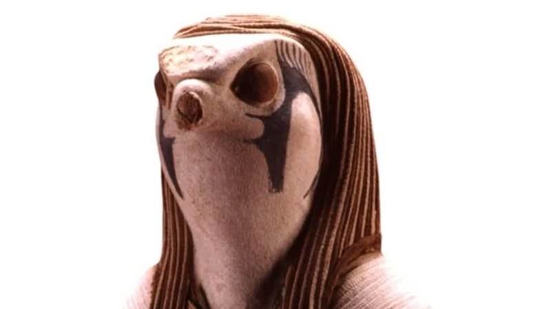 القطعة الأثرية 