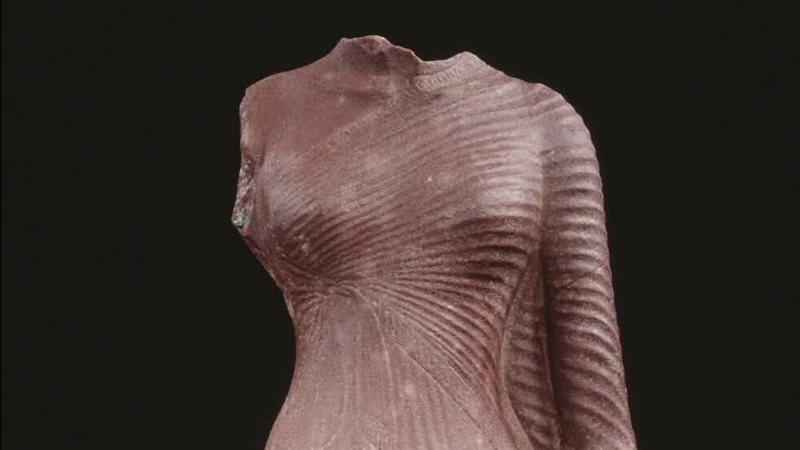 القطعة الأثرية 