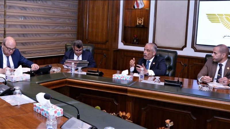 وزير الطيران 