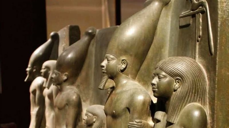 القطعة الأثرية 