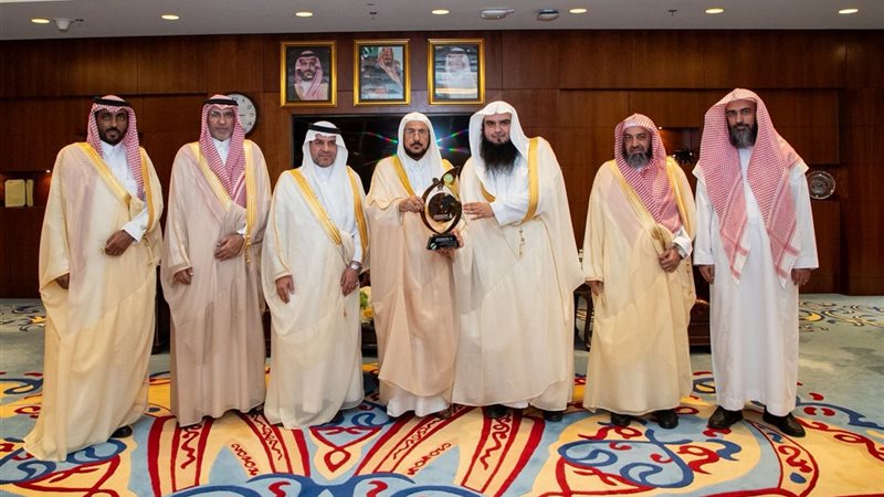 وزير الشؤون الإسلامية