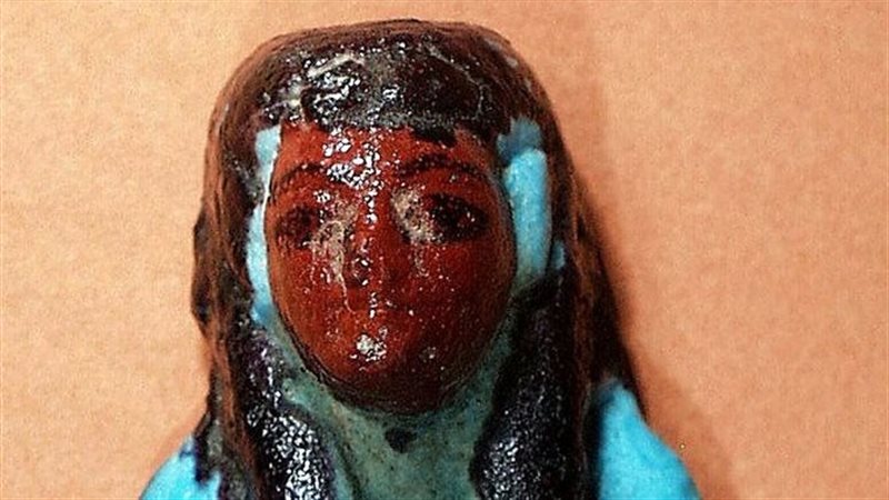 القطعة الأثرية 