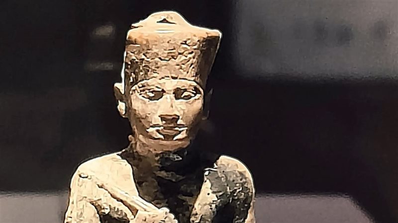 القطعة الأثرية 