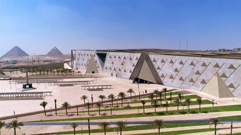 المتحف المصري الكبير