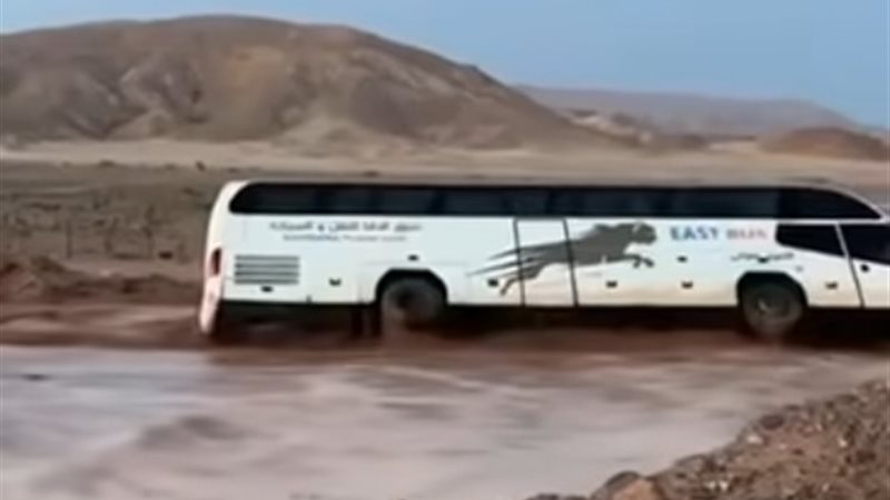 انقلاب اتوبيس سياحي