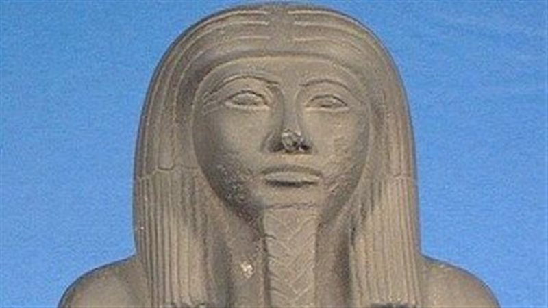 القطعة الأثرية 