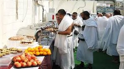 تعرف على الوجبات .. الداخلية تعتمد نظام تغذية متكامل لحجاج القرعة