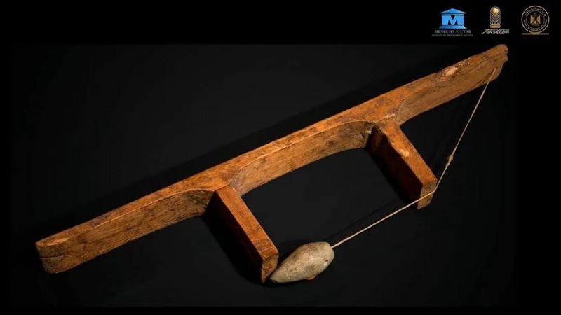 القطعة الأثرية 