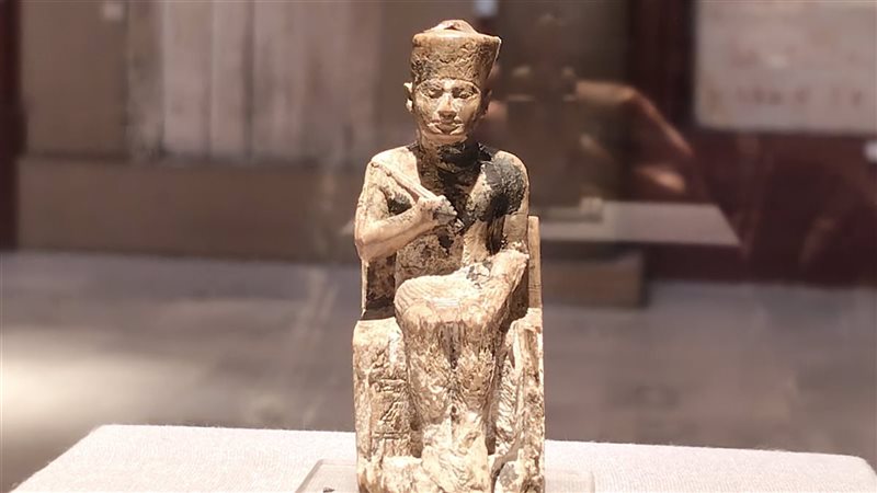 القطعة الأثرية 