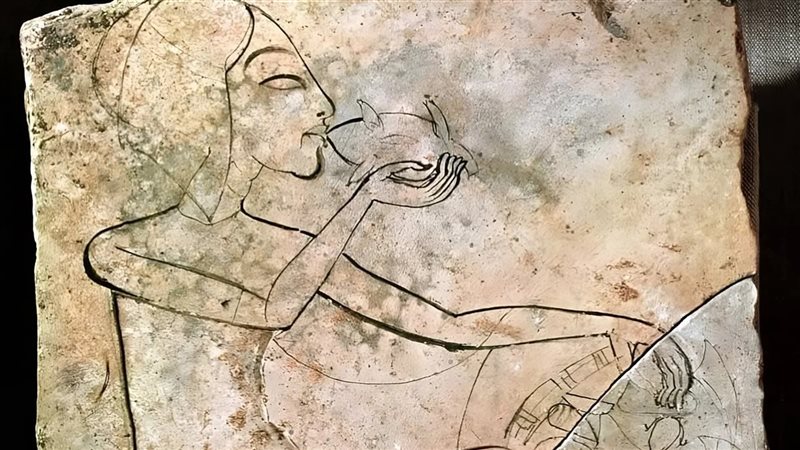 القطعة الأثرية 