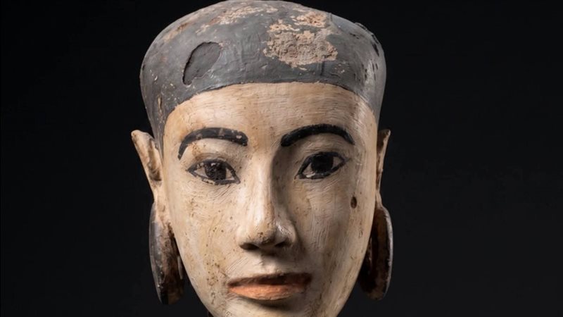 القطعة الأثرية 