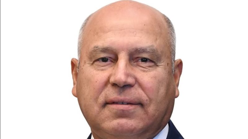 كامل الوزير