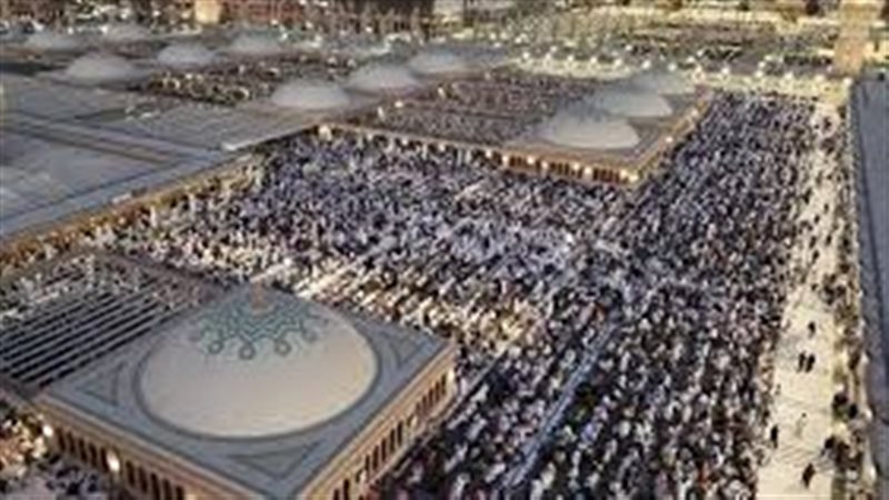 الحجاج فى المدينة