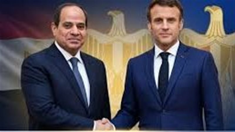 الرئيس عبدالفتاح السيسي وماكرون