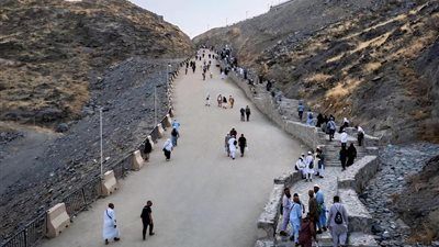 توافد الحجاج على حي حراء الثقافي بمكة للإطلاع على إرث الوحي والتاريخ الإسلامي