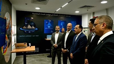 رئيس الوزراء: توسيع نطاق التصنيع المحلي في القطاعات الحيوية أولوية قصوى الإثني