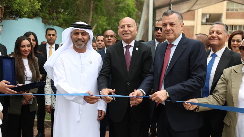 بنك أبوظبي الأول يحتفل بمشروع المدارس الخضراء