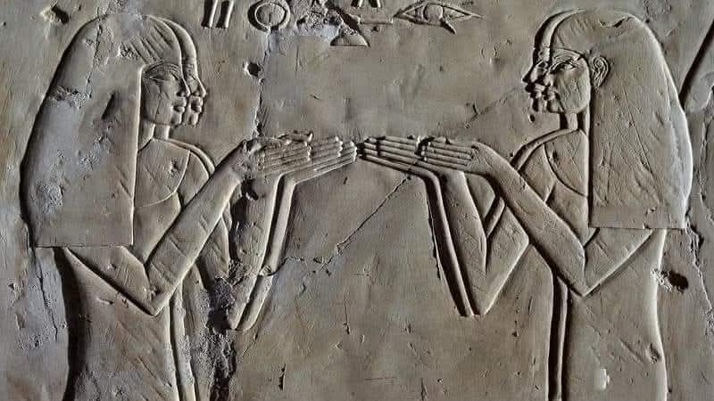 القطعة الأثرية 