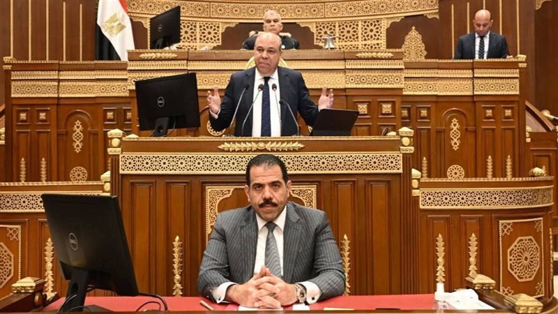 وزير الطيران المدني