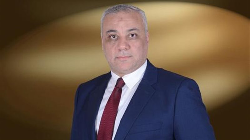 رئيس لجنة السياحة