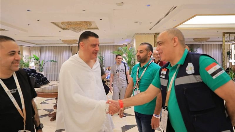 أيمن عبد الموجود