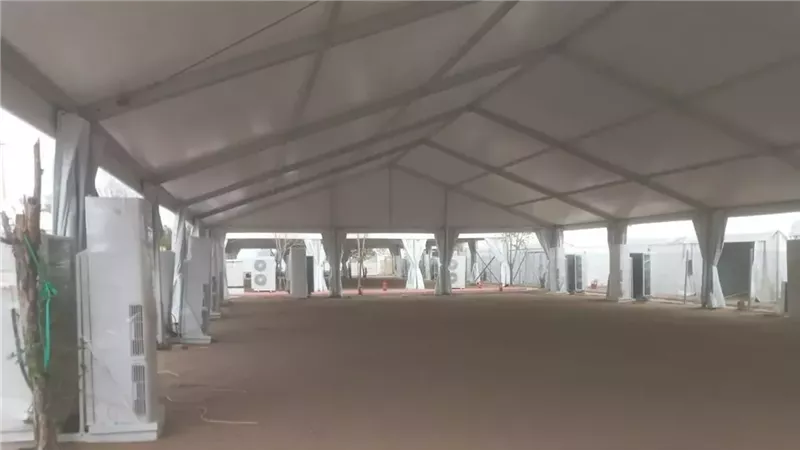 المخيمات
