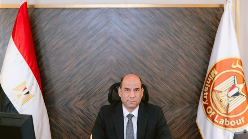 حسن رداد وزير العمل 