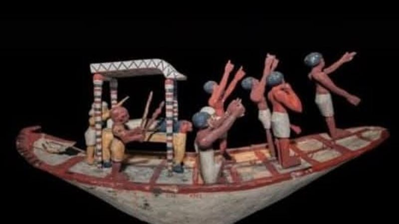 القطعة الأثرية 