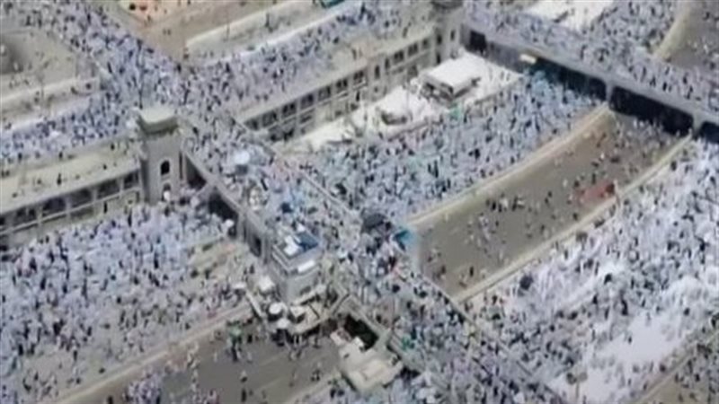 الحجاج فى منى 