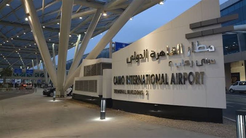 مطار القاهرة الدولي 