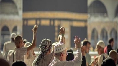 كيف يؤدي الحجاج طواف الوداع بعد أيام التشريق ؟