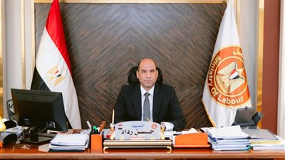 وزير العمل يقرر الخميس المقبل إجازة رسمية بالقطاع الخاص