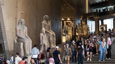بإيرادات تقترب من 7 مليارات دولار.. قفزة بـ 5% في أعداد سياح مصر خلال 5 أشهر