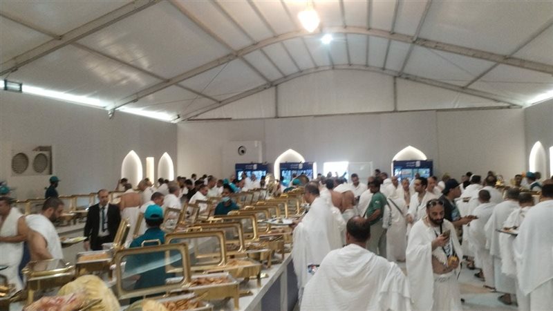 حجاج بيت الله الحرام